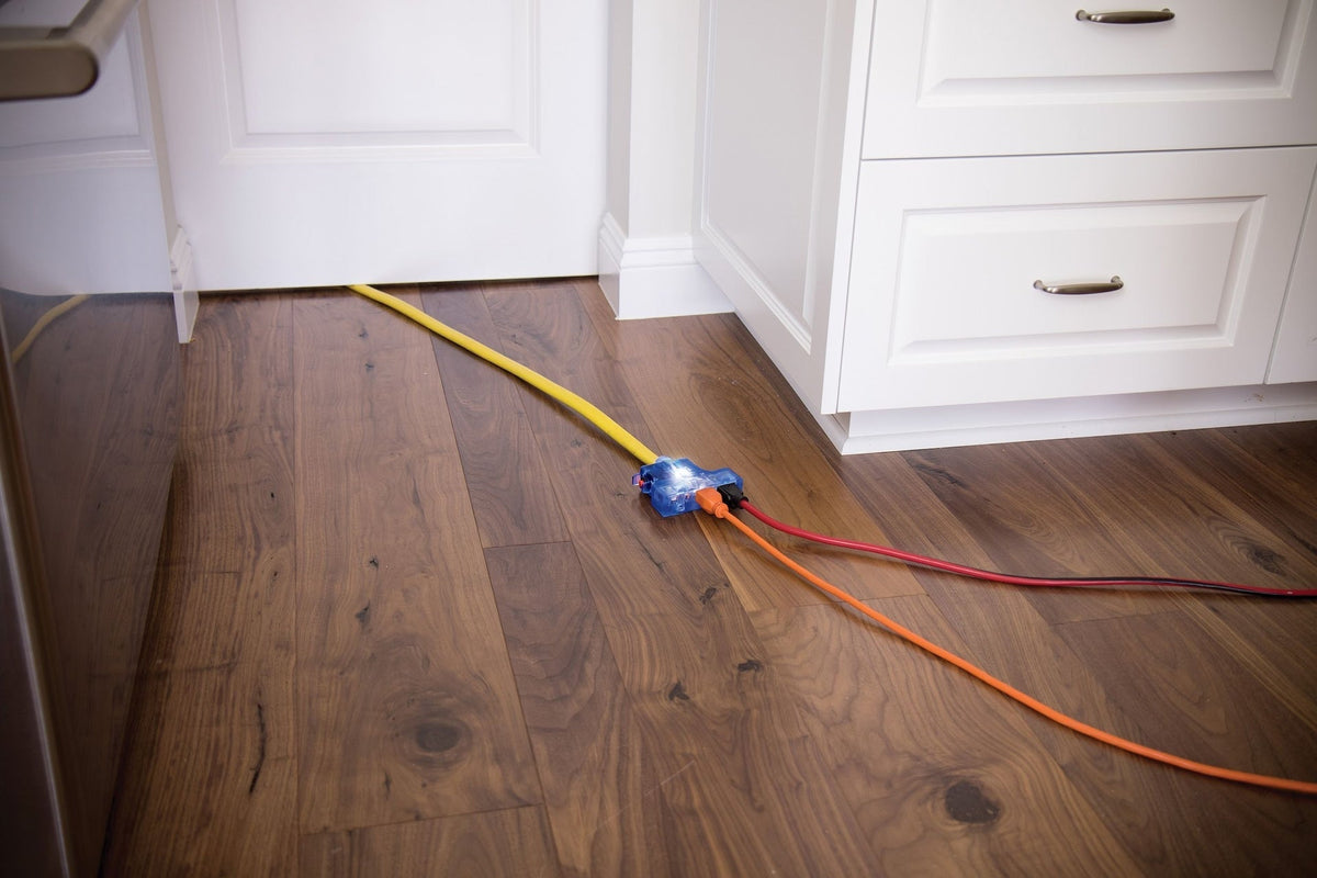 20A, 125V L5-30R Flat Design Generator Extension Cord, 25-ft X5O3 - product image 8