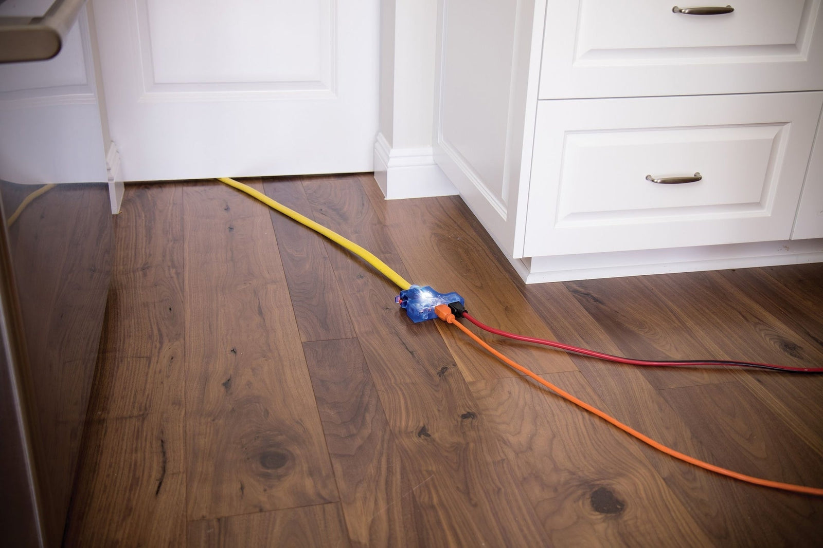 20A, 125V L5-30R Flat Design Generator Extension Cord, 25-ft X5O3 - product image 8