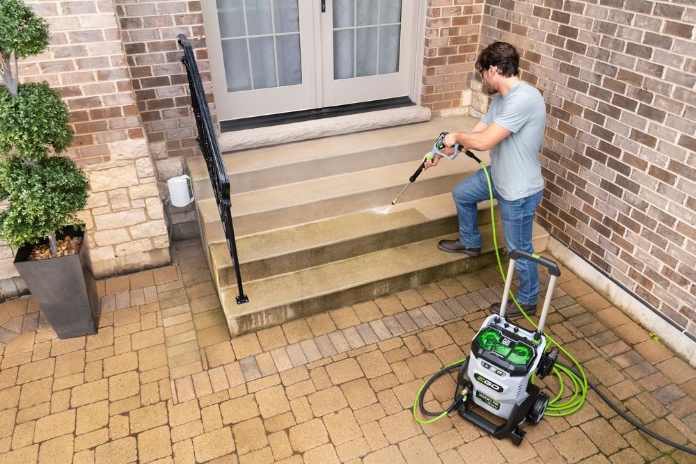 HPW3204-2 POWER+ 3200 PSI Pressure Washer with 2 x 6.0Ah Batteries and 320W Charger Q4X3 - product image 8