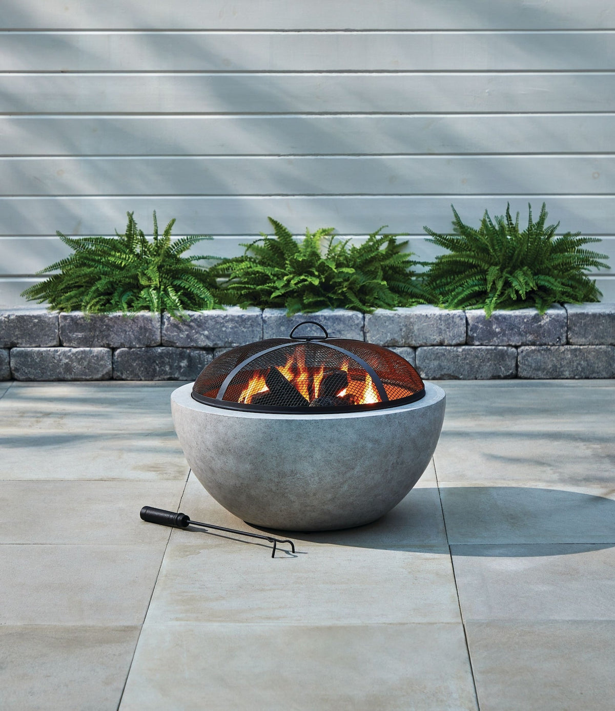 Outdoor Round Steel Wood Burning Firepit with Spark Screen, 24-in F3A7 - product image 3