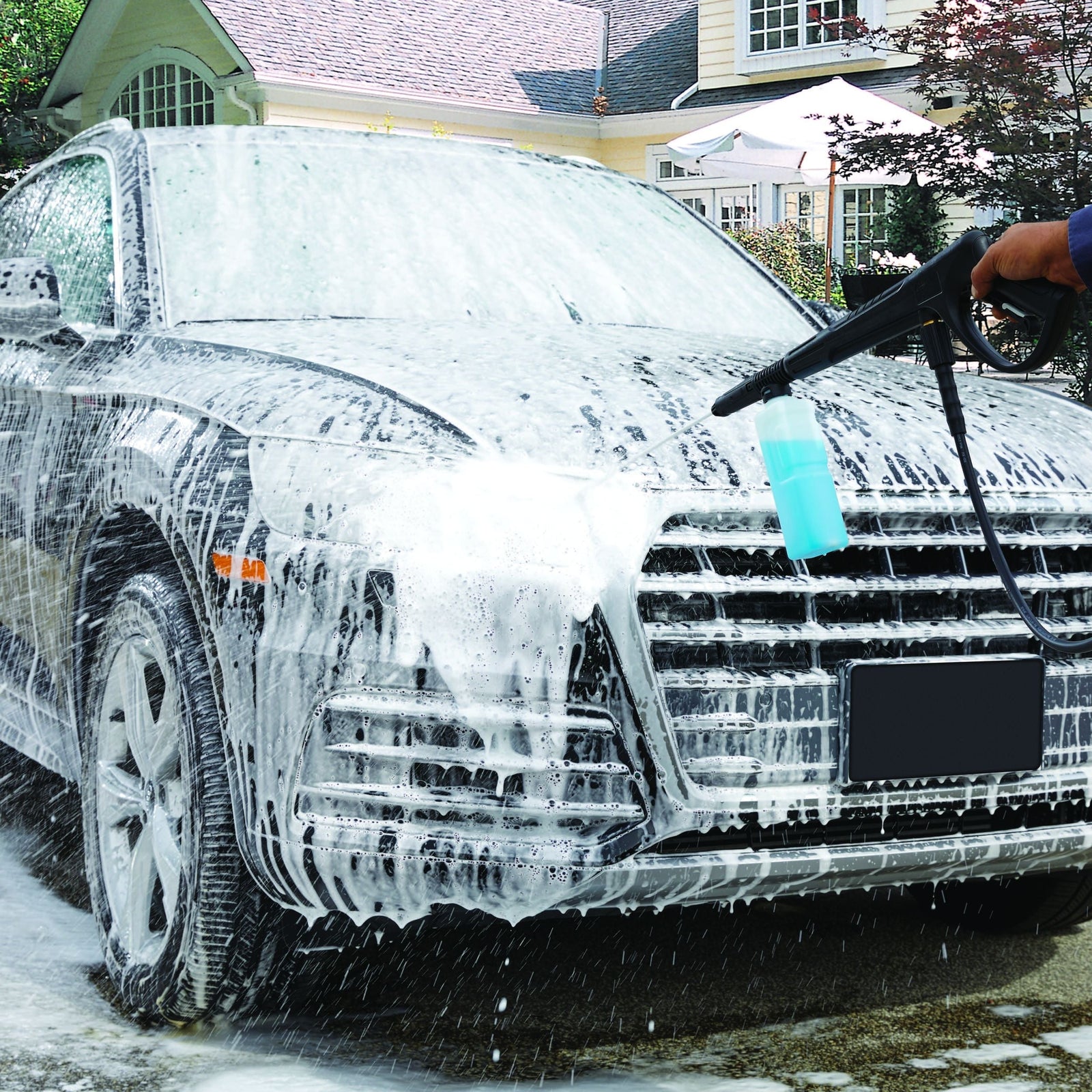Non-Toxic Foaming Pressure Washer Detergent for Vehicles & Boats, Concentrate, 2L A2Q4 - product image 2